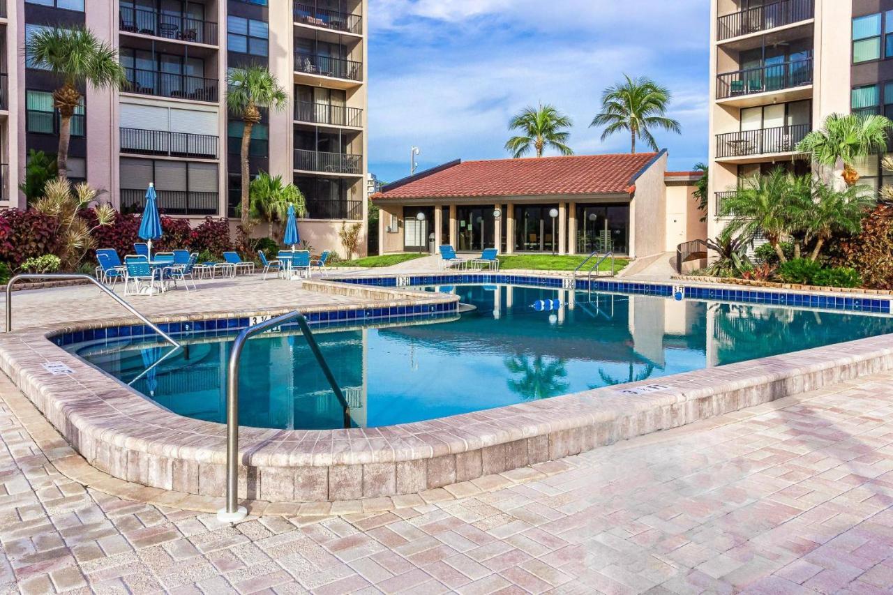 Siesta Breakers Penthouse On The Beach Sarasota Eksteriør billede